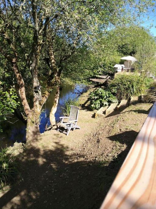 Lodge Avec Vue Sur La Riviere Ланніон Екстер'єр фото